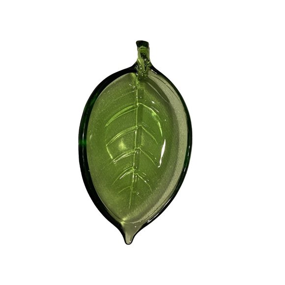 Set of 2 Vintage Colored Glass Leaf and Squash Shaped Snack Candy Trinket Dishes - Picture 3 of 10